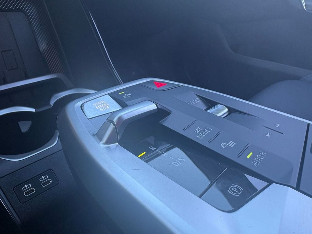 2026 BMW X1 M35i - Photo 11