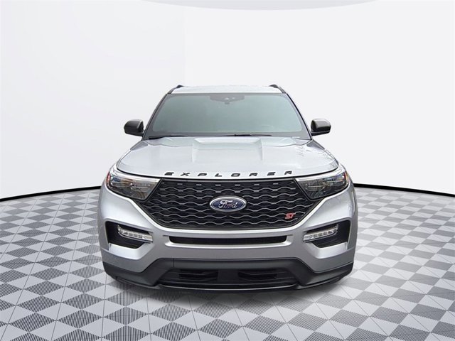 Used 2023 Ford Explorer ST with VIN 1FM5K8GC2PGB92100 for sale in Wilmington, DE