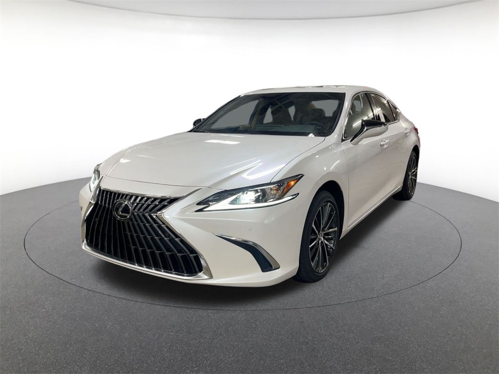 2025 Lexus ES 350's photo