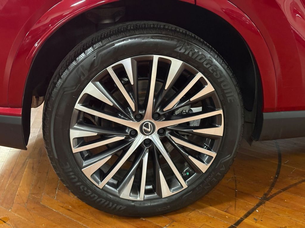 2023 Lexus RX 350 - Photo 23