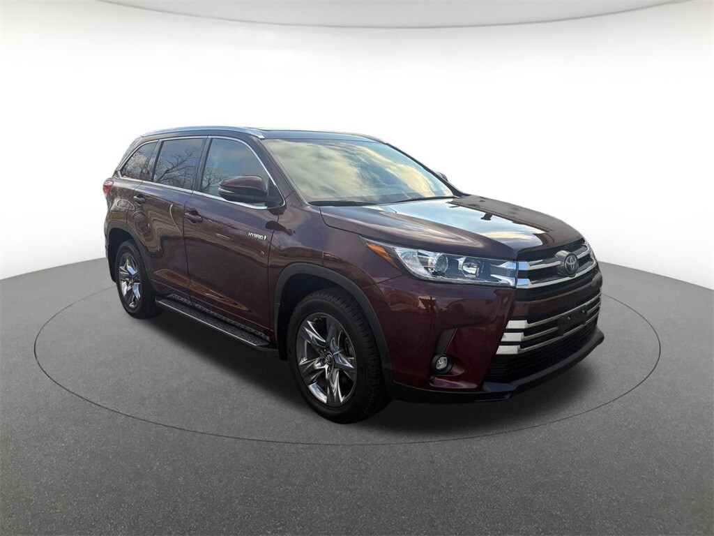 2019 Toyota Highlander Hybrid Limited Platinum photo 3