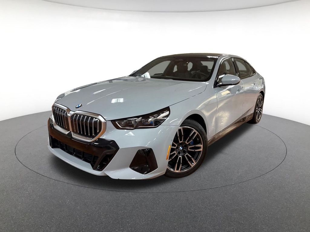 2026 BMW 5 Series 530i xDrive Sedan's photo