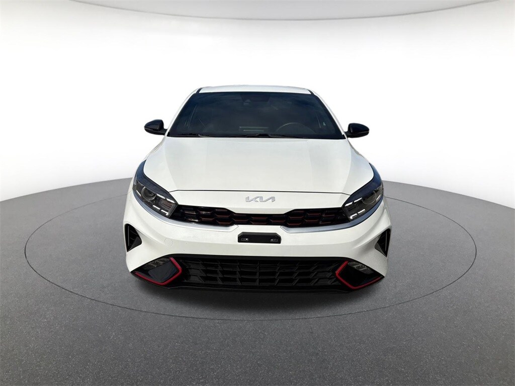 2023 Kia Forte GT-Line photo 2