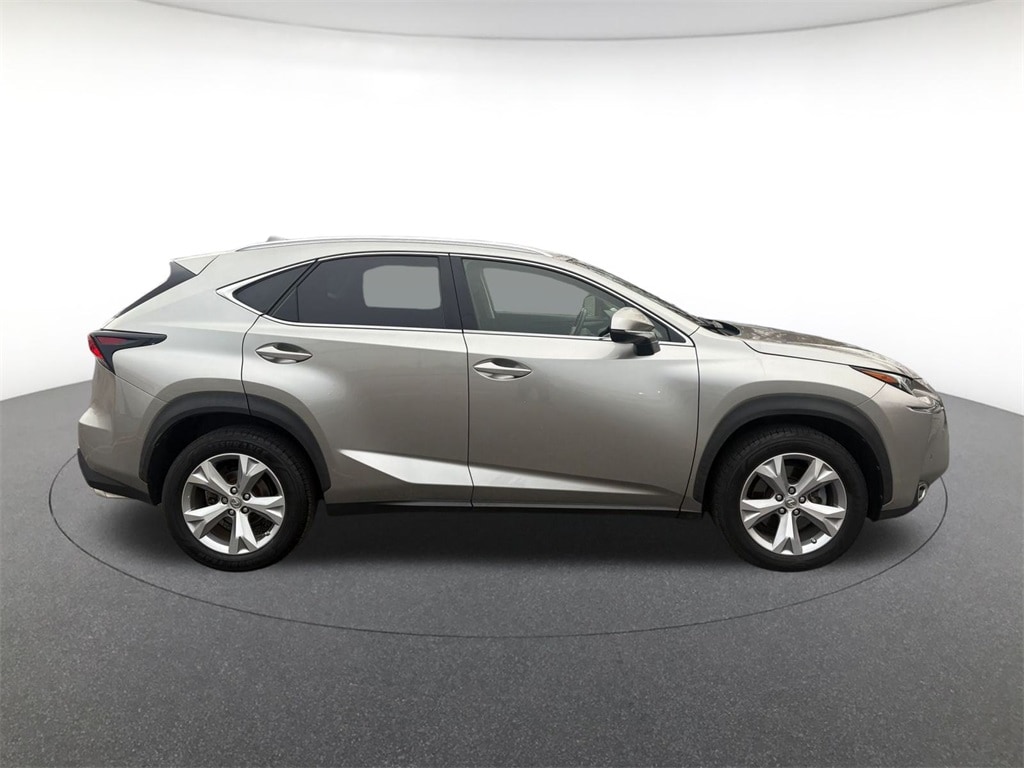 Image of 2017 LEXUS NX 200t