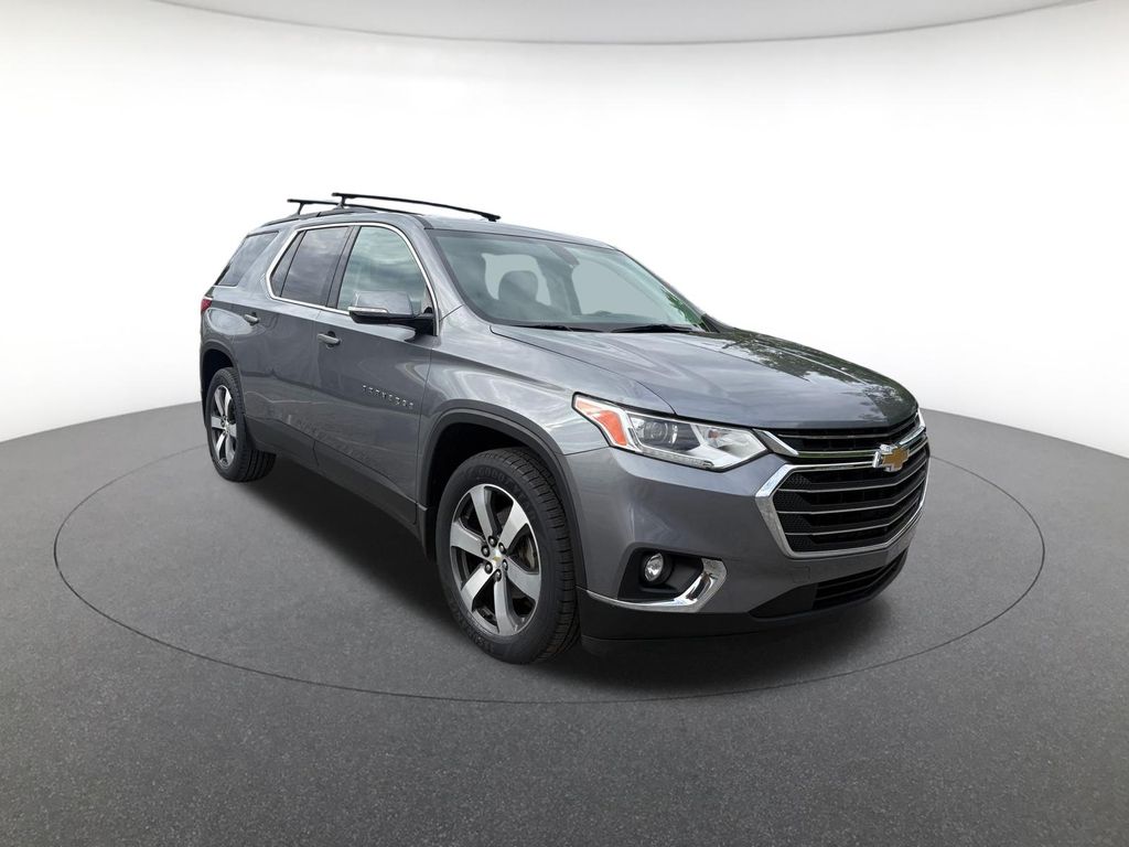 Used 2019 Chevrolet Traverse 3LT with VIN 1GNEVHKW7KJ127582 for sale in Wilmington, DE