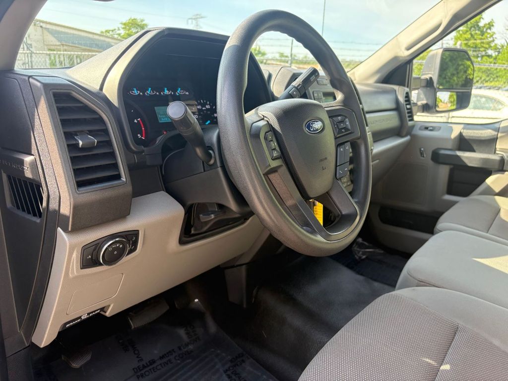 2021 Ford F-250 Super Duty XL - Photo 9