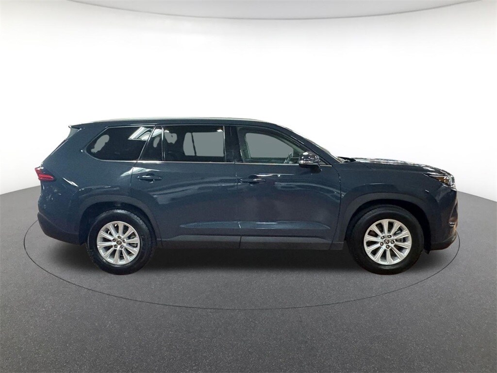 2024 Toyota Grand Highlander XLE photo 4