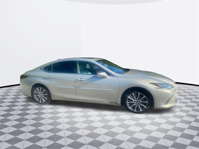 2020 Lexus ES 350 Premium photo 4