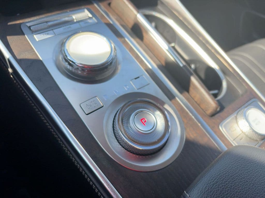 2024 GENESIS GV80 - Photo 12