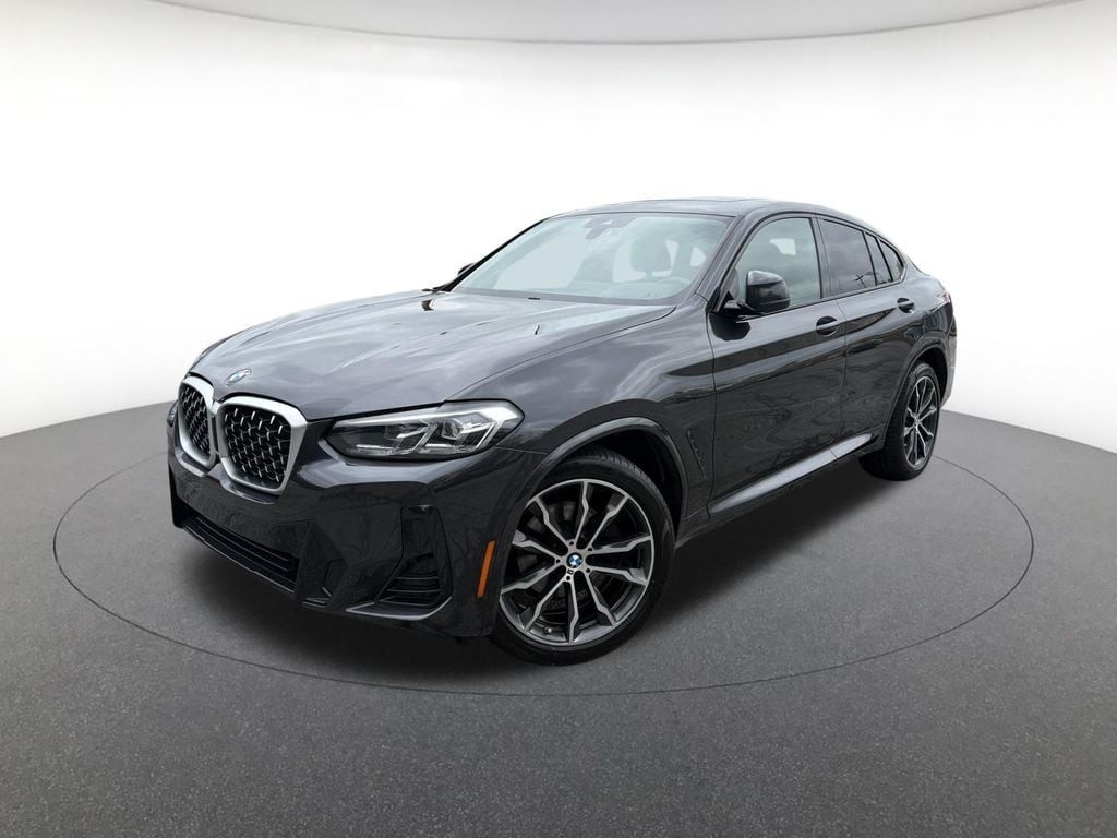 2022 BMW X4
