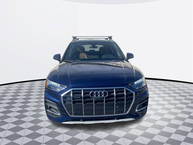 2021 Audi Q5 45 Premium Plus photo 2