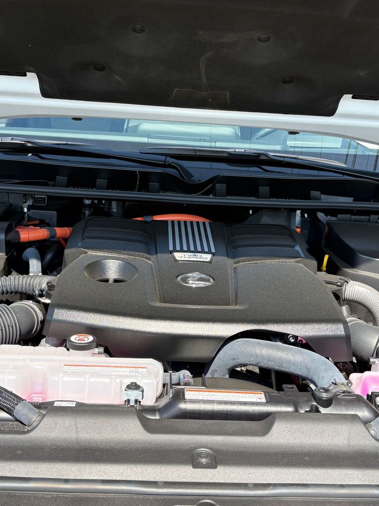 2026 Lexus LX Luxury - Photo 22