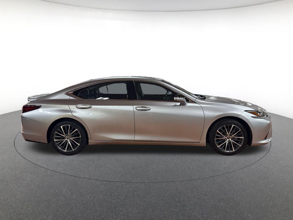 Certified 2022 Lexus ES 350 SEDAN