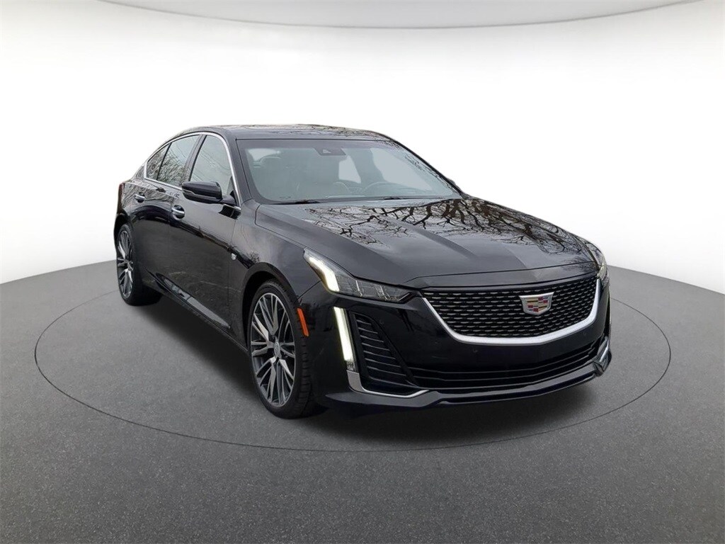 2023 Cadillac CT5 Premium Luxury photo 3