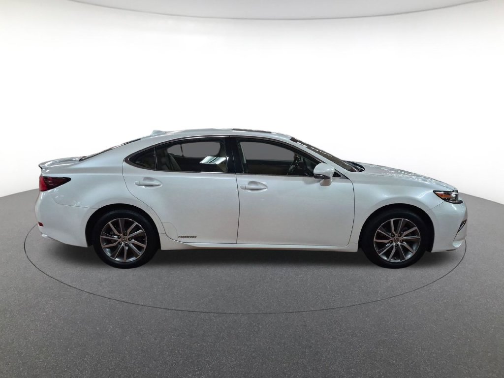Used 2018 Lexus ES ES 300h