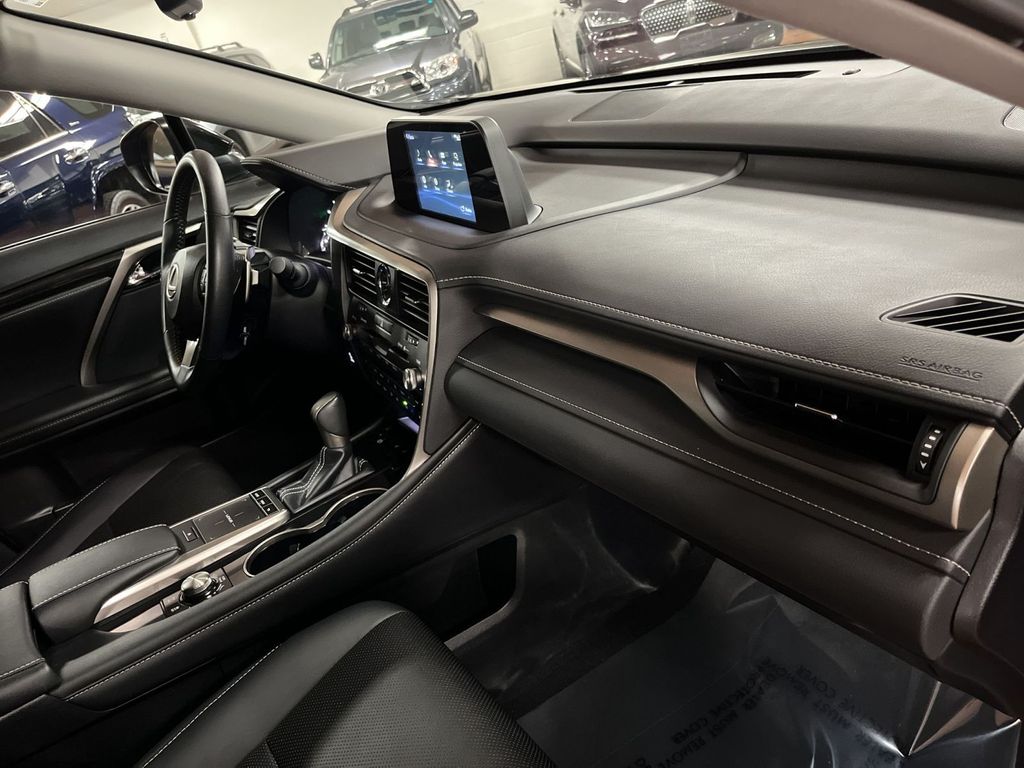 2022 Lexus RX 350 - Photo 20