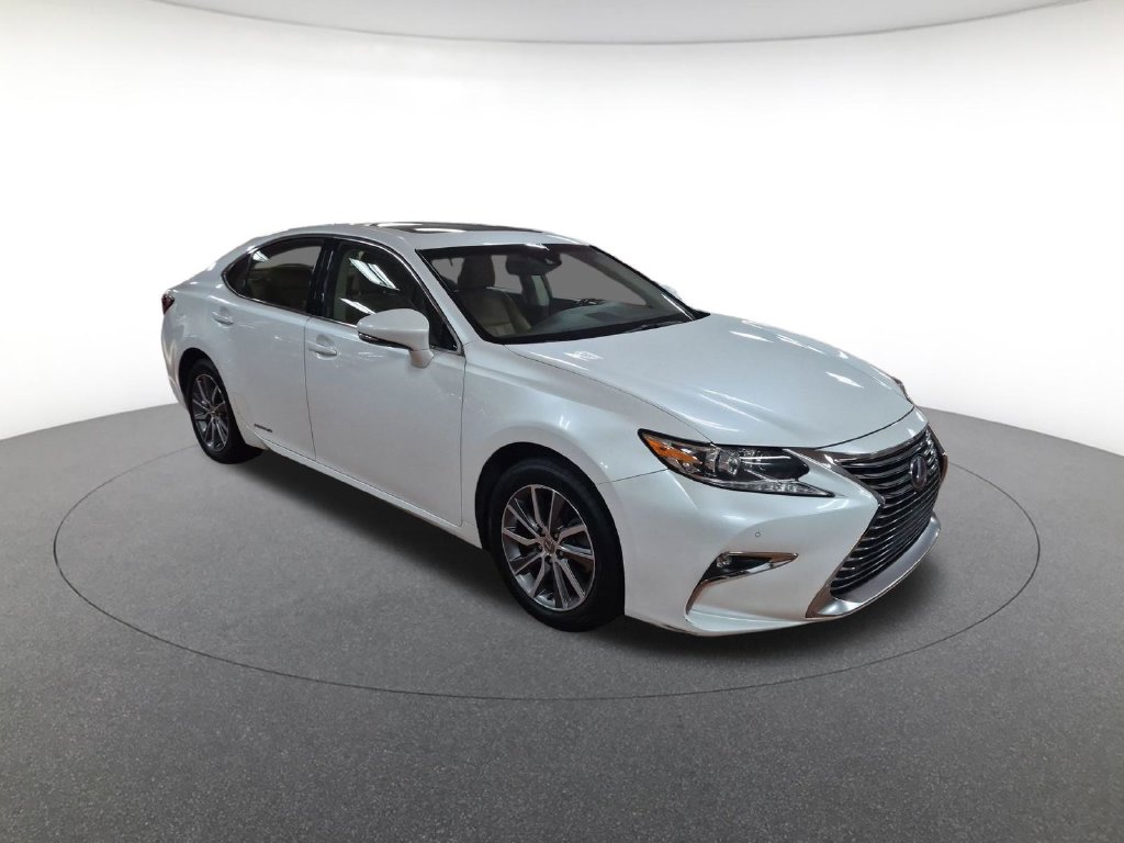 Used 2018 Lexus ES ES 300h