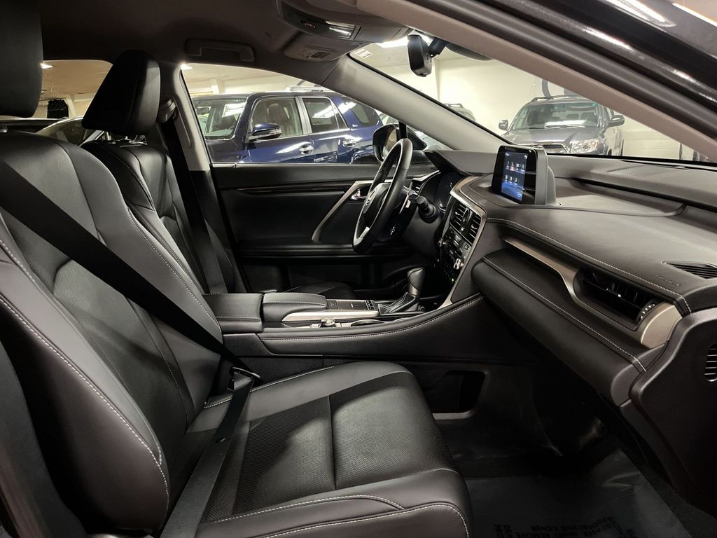 2022 Lexus RX 350 - Photo 21