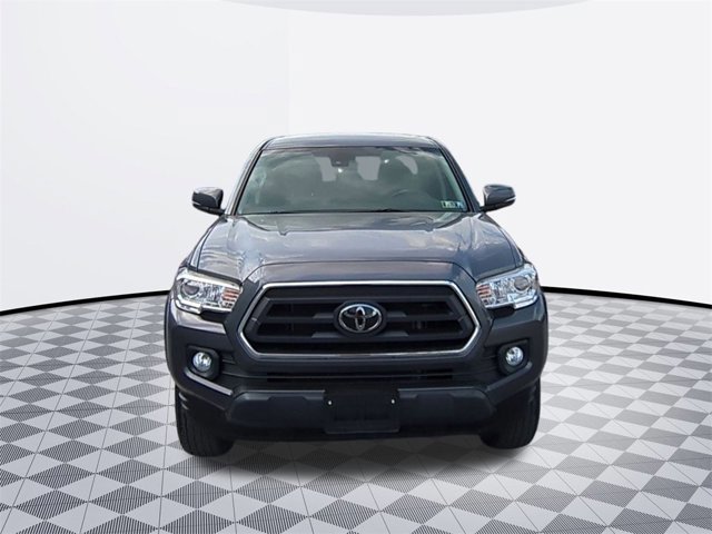 2021 Toyota Tacoma SR5 photo 2