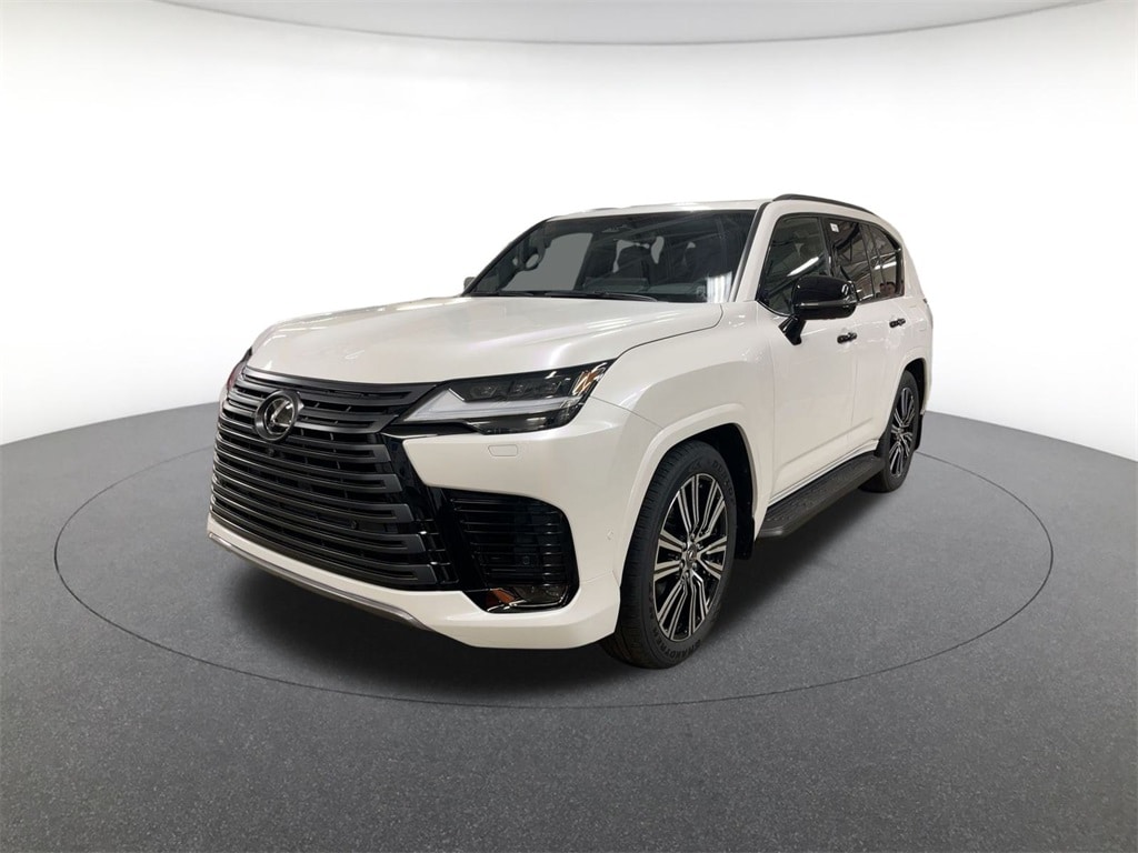 2026 Lexus LX Luxury's photo