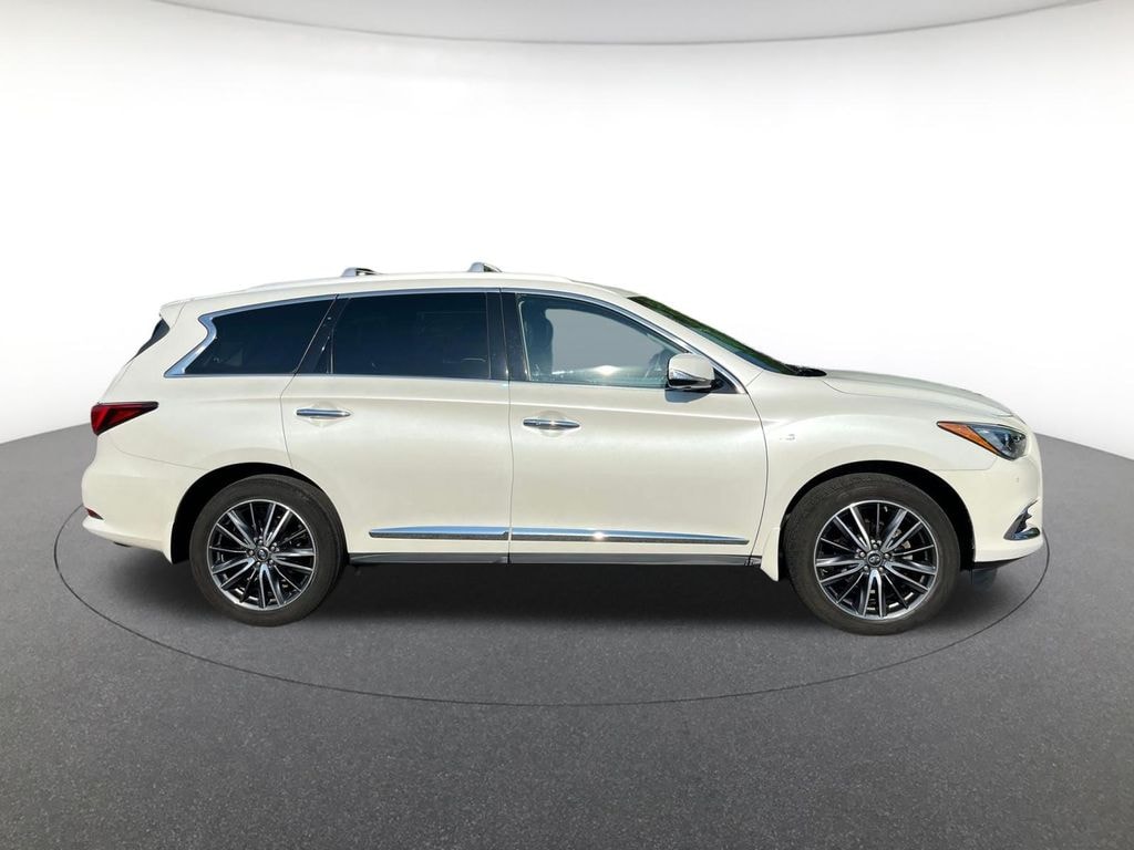 Used 2017 INFINITI QX60 Base