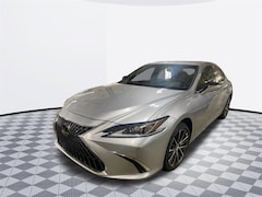 2025 LEXUS ES 300h SEDAN