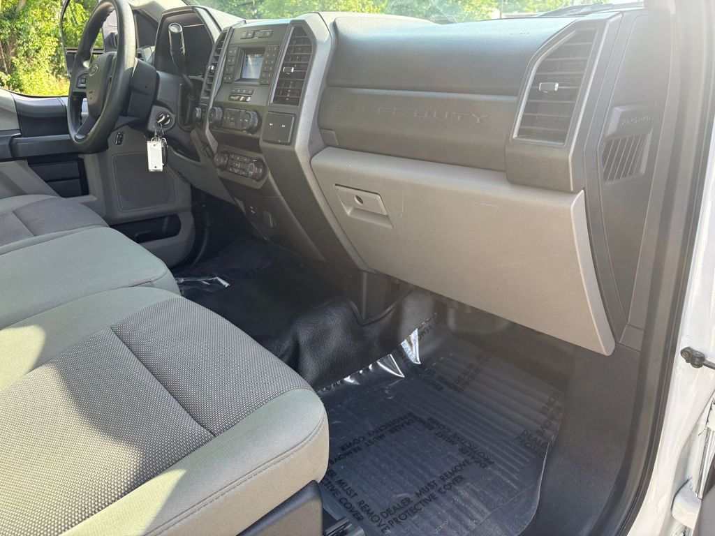 2021 Ford F-250 Super Duty XL - Photo 13