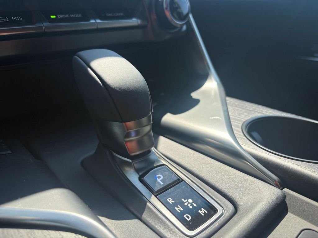 2026 Lexus LX Luxury - Photo 11