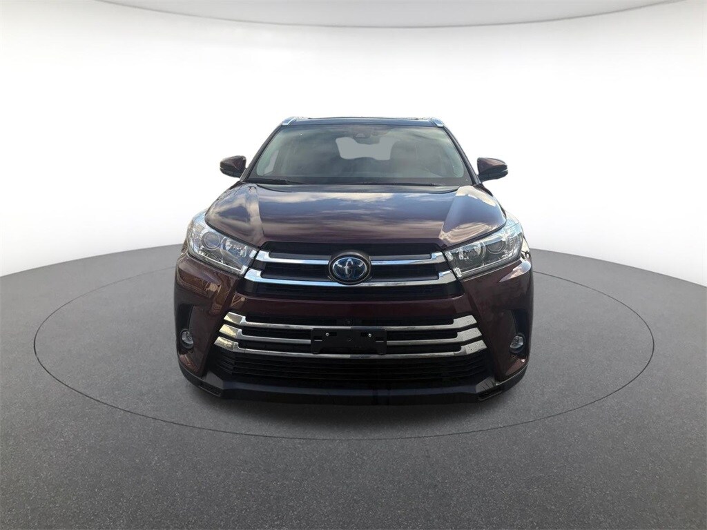 2019 Toyota Highlander Hybrid Limited Platinum photo 2