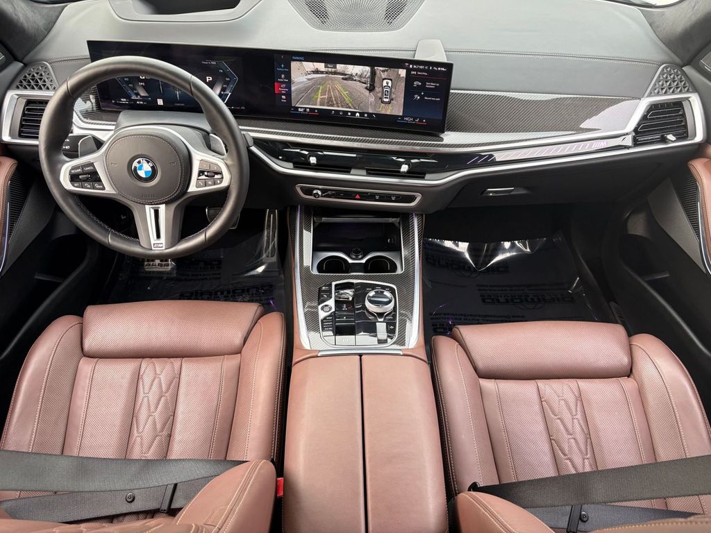 2026 BMW X7 M60i - Photo 13