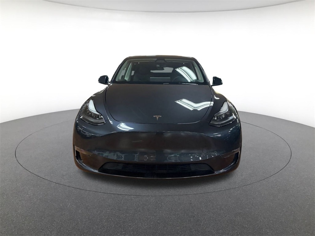 Used 2024 Tesla Model Y Long Range with VIN 7SAYGDEE5RF994589 for sale in Kansas City