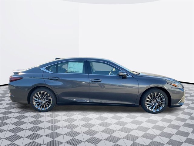 2025 Lexus ES 350 Ultra Luxury photo 3