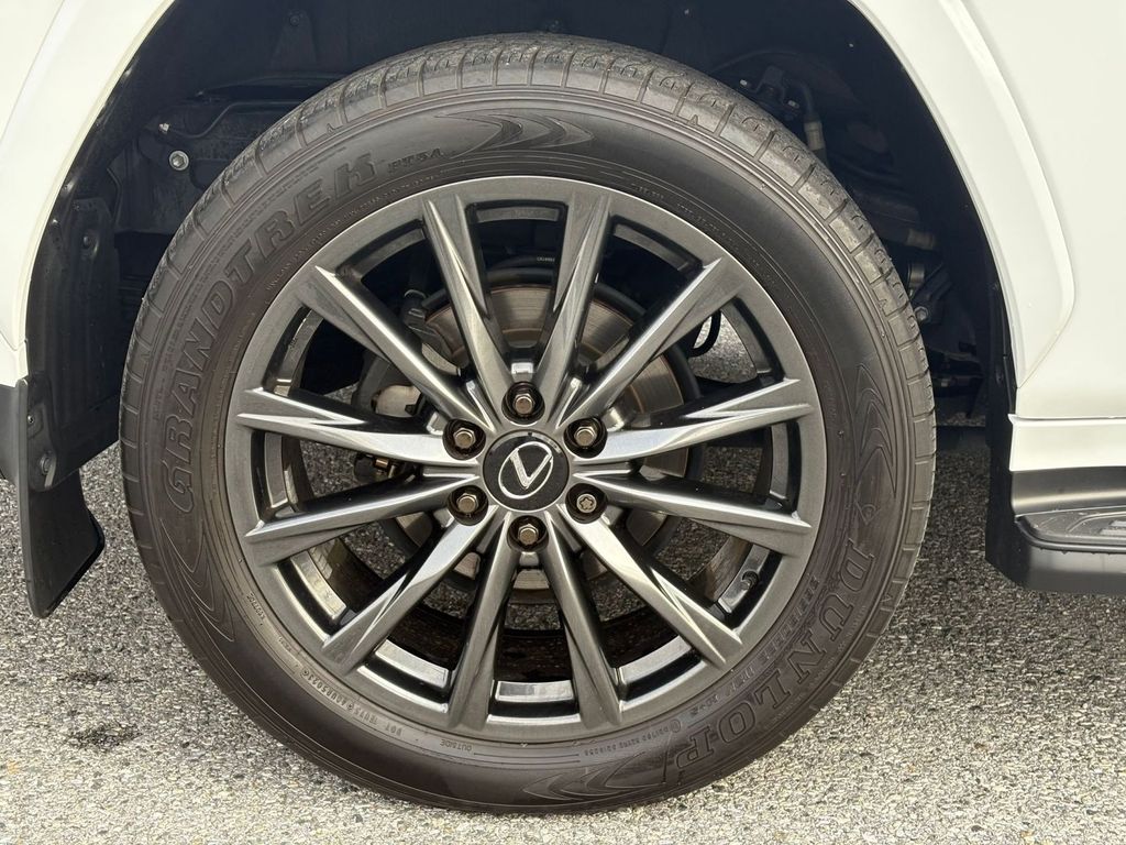 2024 Lexus LX F-Sport - Photo 23