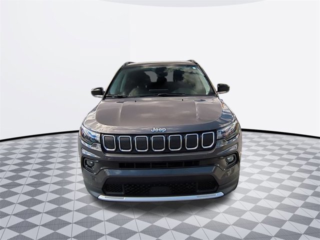 Used 2022 Jeep Compass Limited with VIN 3C4NJDCB4NT186823 for sale in Wilmington, DE