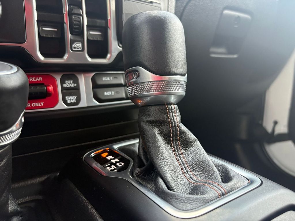 2023 Jeep Wrangler 4-Door Rubicon 392 - Photo 10