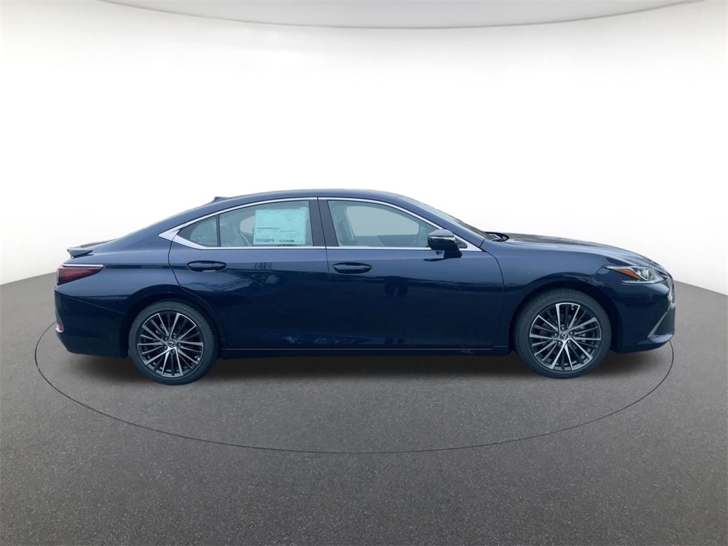 New 2025 Lexus ES 350 SEDAN