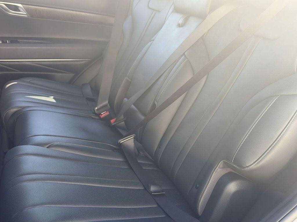 2024 GENESIS GV80 - Photo 19