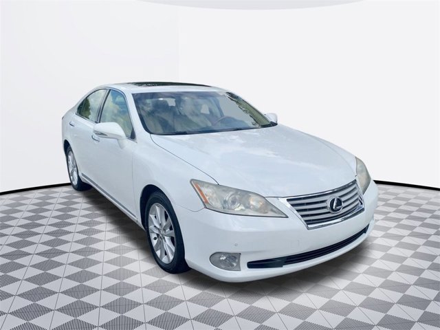 2012 Lexus ES 350 photo 3