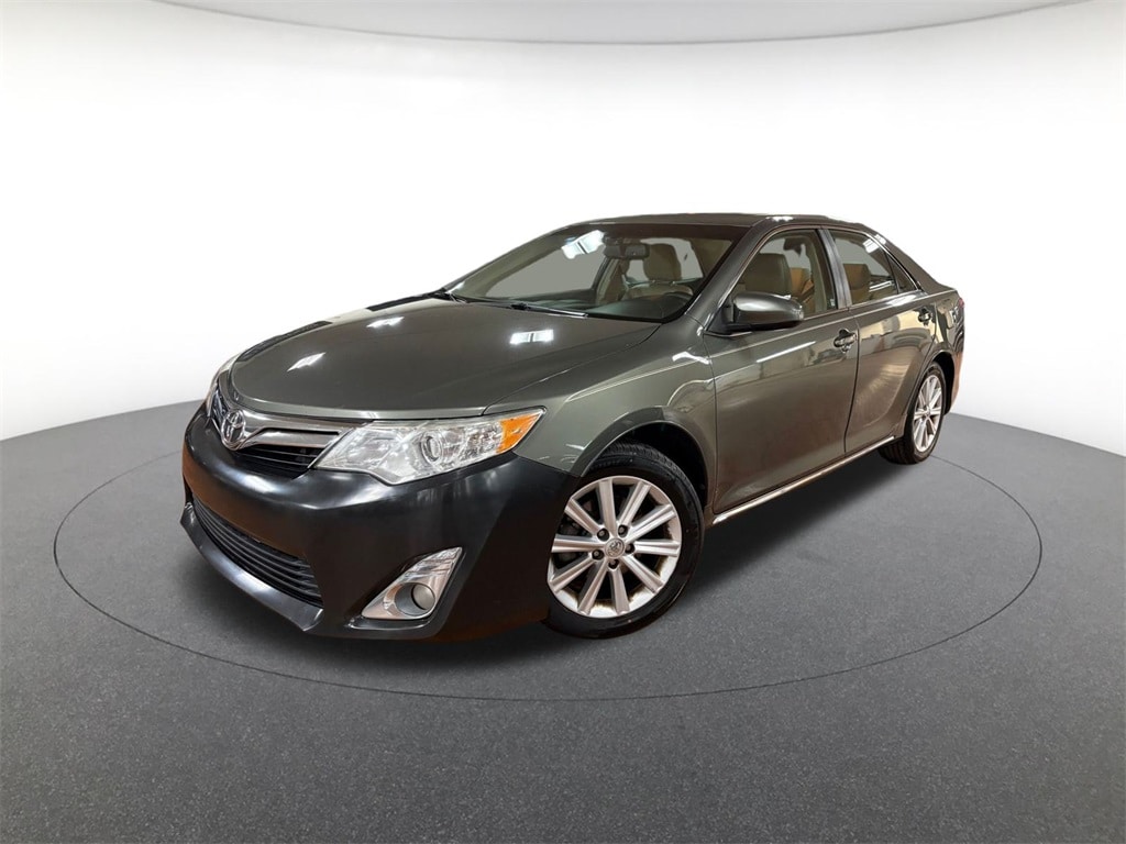 Used 2014 Toyota Camry XLE