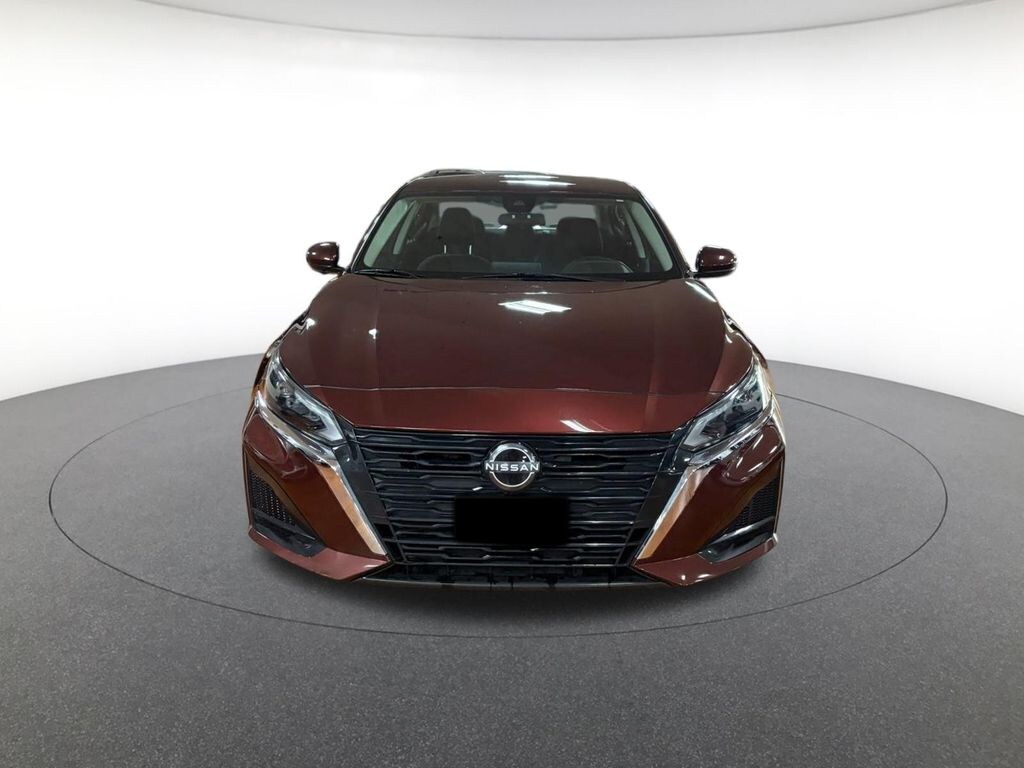 Used 2023 Nissan Altima 2.5 SV