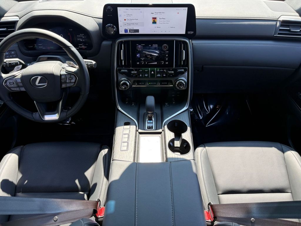 2026 Lexus LX Luxury - Photo 12