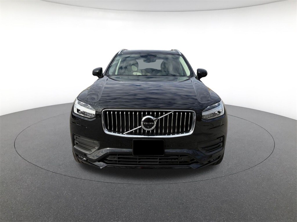Used 2021 Volvo XC90 Momentum