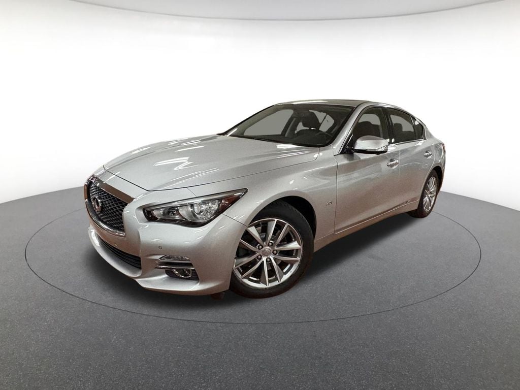 2017 INFINITI Q50 Premium