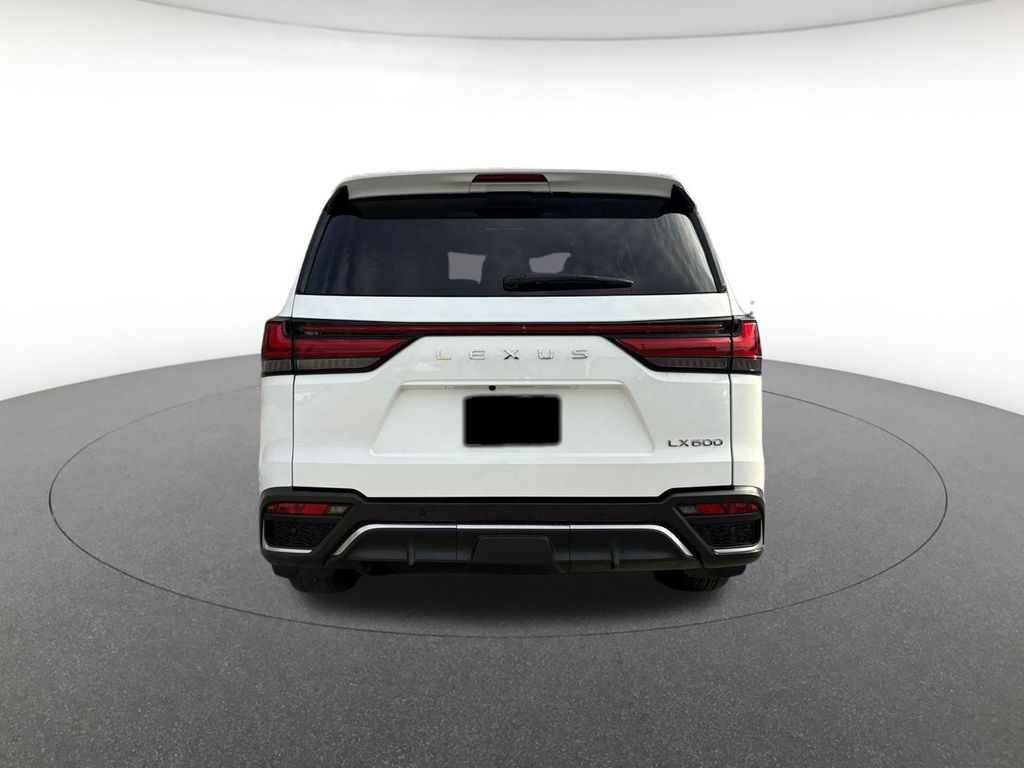 2024 Lexus LX F-Sport - Photo 6