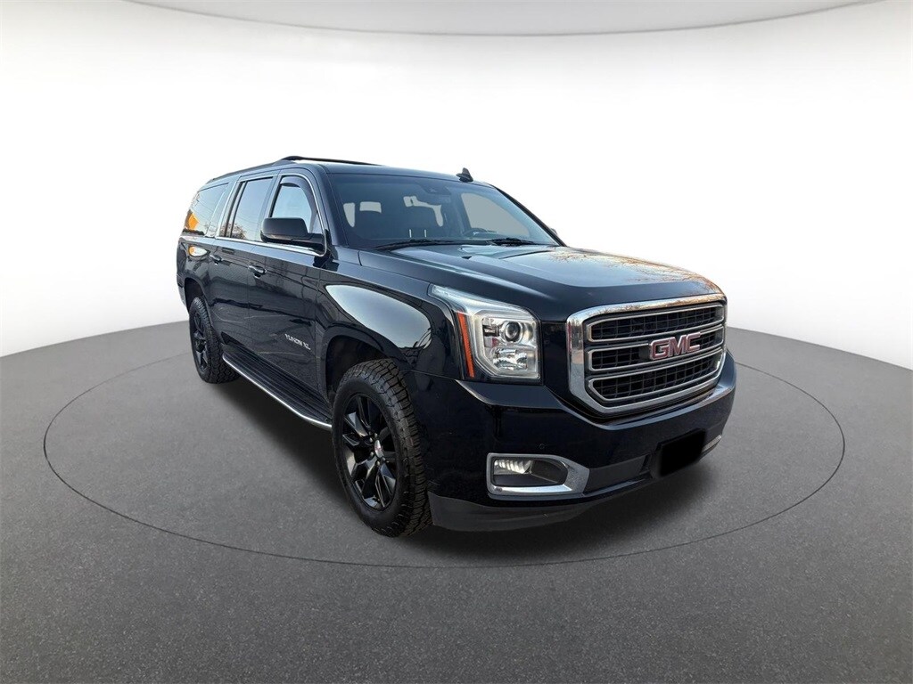 2019 Gmc Yukon XL SLT photo 3