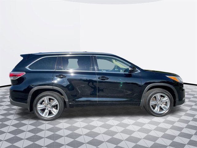 2015 Toyota Highlander Limited photo 4