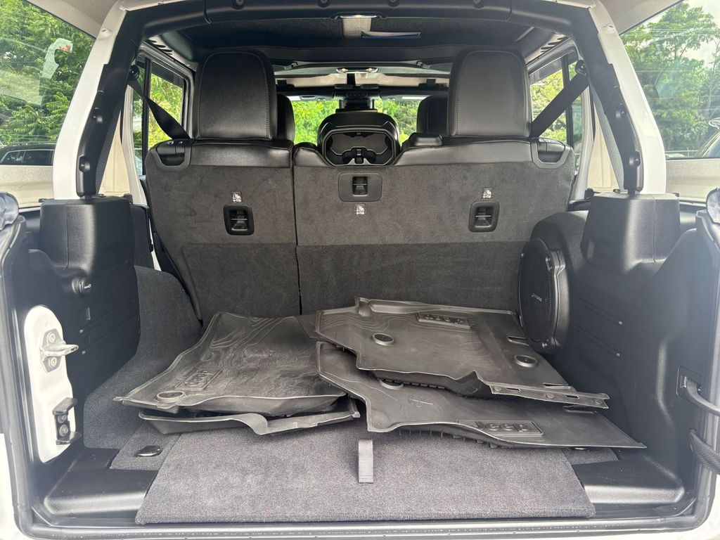 2023 Jeep Wrangler 4-Door Rubicon 392 - Photo 21