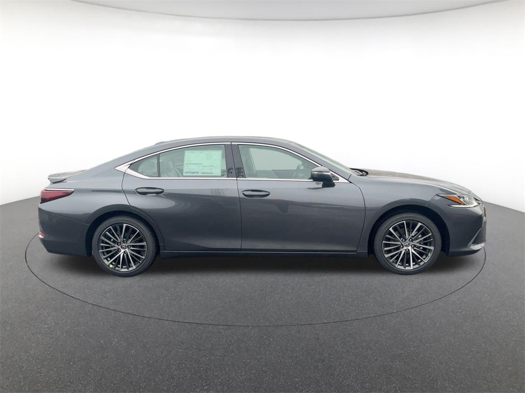 New 2025 Lexus ES 350 SEDAN
