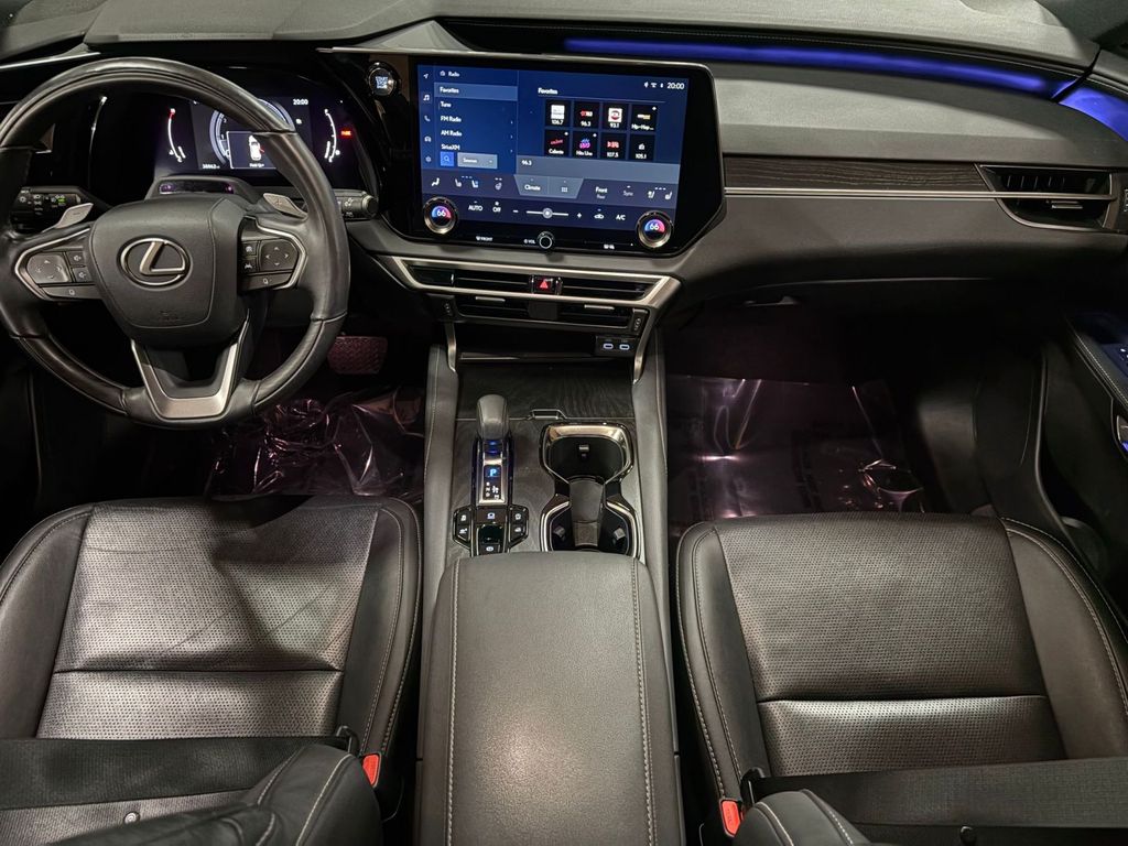 2023 Lexus RX 350 - Photo 12
