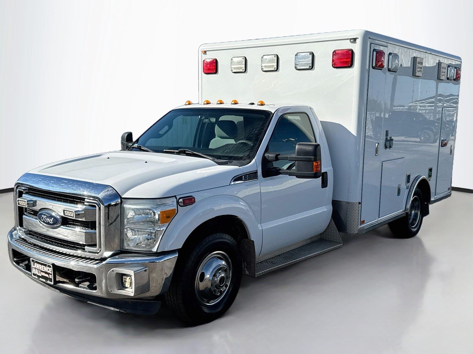 2015 Ford F-350 Super Duty Chassis Cab